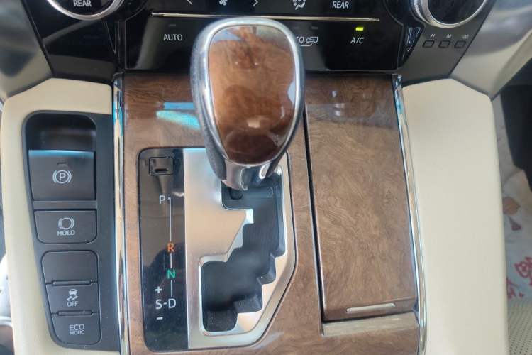 Used Toyota Alphard 2015 3.5L Prestige Edition Gear Lever