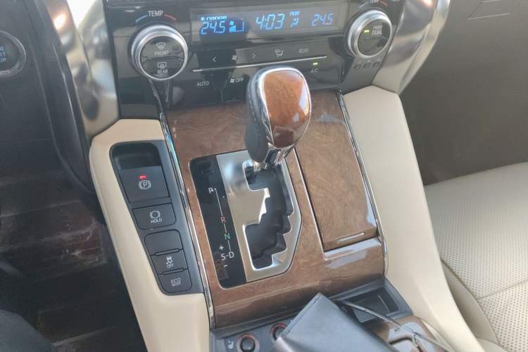 Used Toyota Alphard 2015 3.5L Prestige Edition Gear Lever