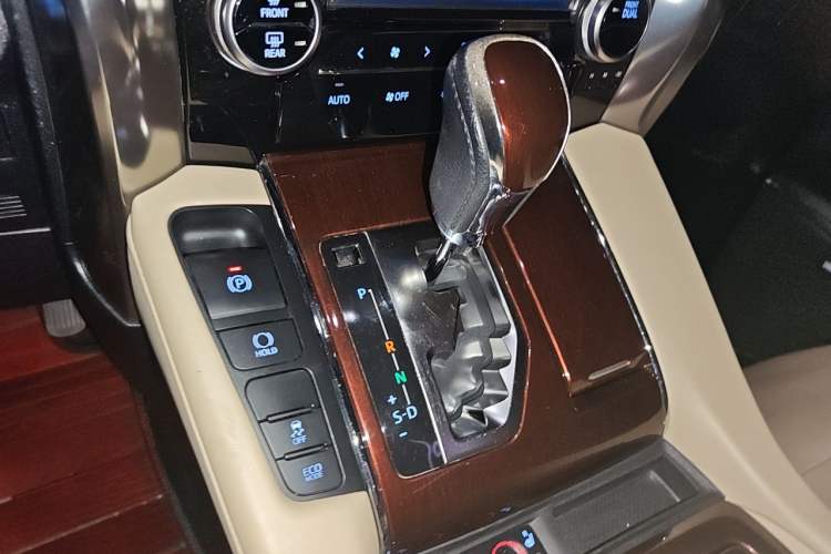 Used Toyota Alphard 2015 3.5L Luxury Edition Gear Lever
