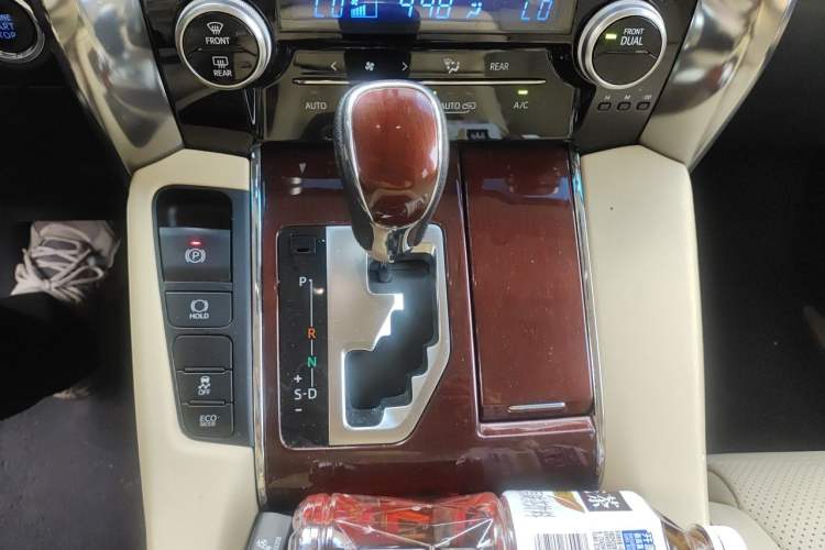 Used Toyota Alphard 2015 3.5L Luxury Edition Gear Lever