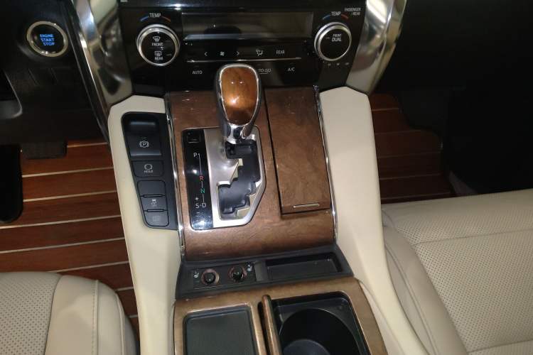 Used Toyota Alphard 2015 3.5L Prestige Edition Gear Lever