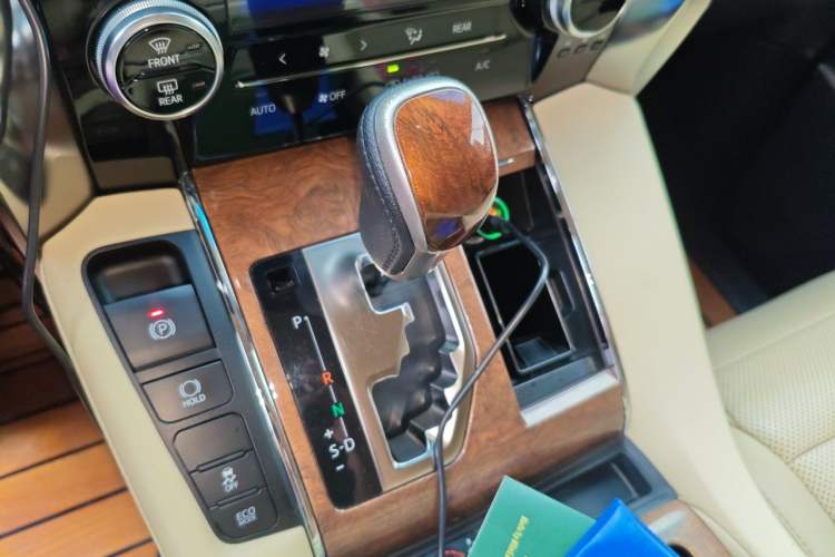 Used Toyota Alphard 2015 3.5L Prestige Edition Gear Lever