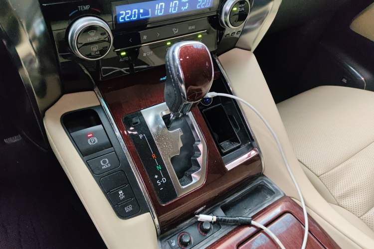 Used Toyota Alphard 2015 3.5L Luxury Edition Gear Lever