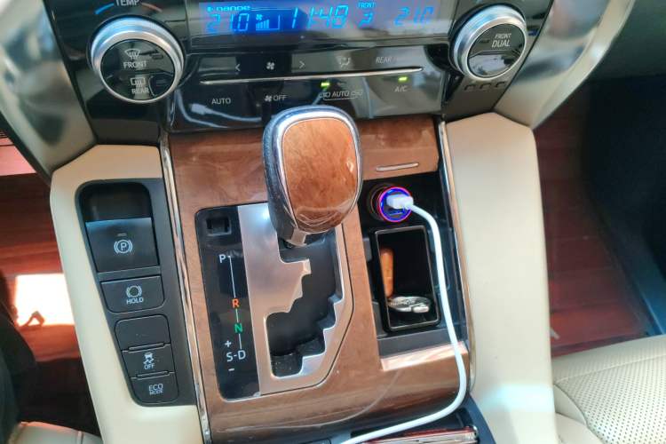 Used Toyota Alphard 2015 3.5L Prestige Edition Gear Lever