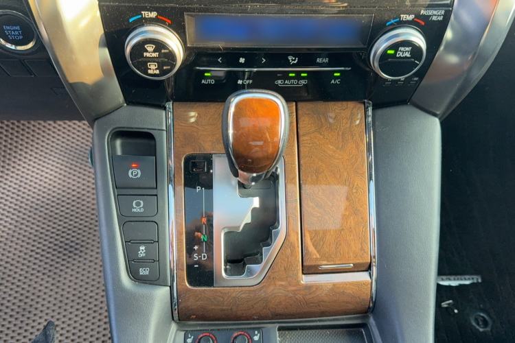 Used Toyota Alphard 2015 3.5L Prestige Edition Gear Lever