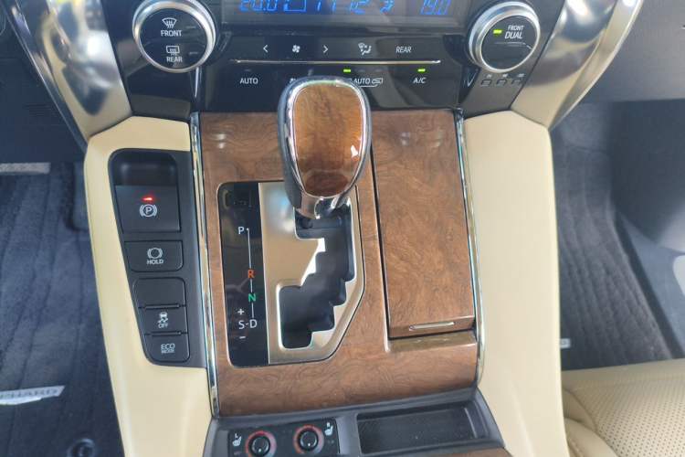 Used Toyota Alphard 2015 3.5L Prestige Edition Gear Lever
