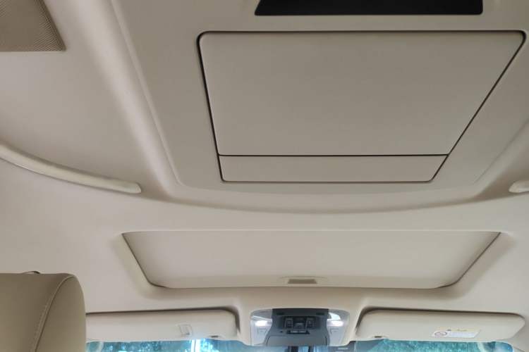 Used Toyota Alphard 2015 3.5L Luxury Edition Headliner