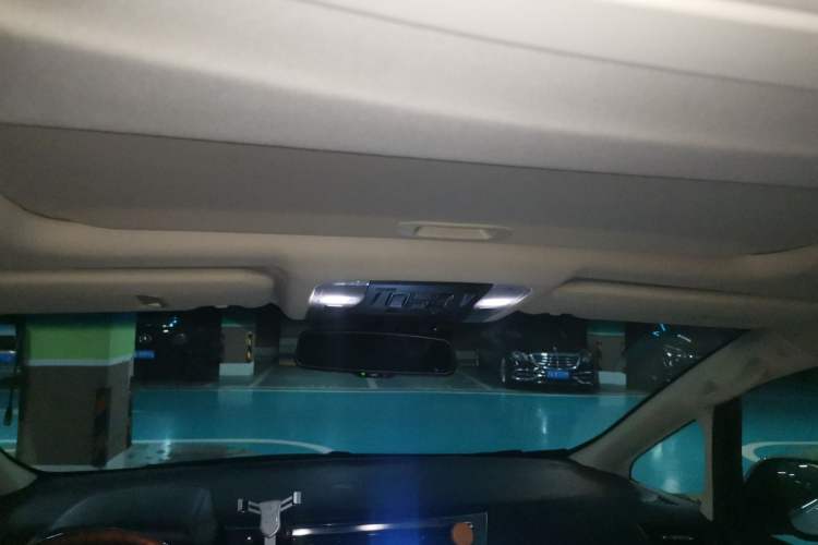 Used Toyota Alphard 2015 3.5L Prestige Edition Headliner