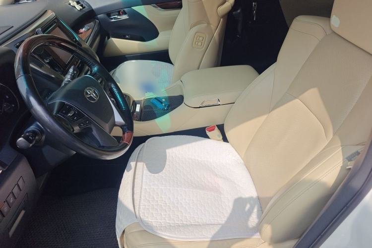 Used Toyota Alphard 2015 3.5L Prestige Edition Left Front Seat
