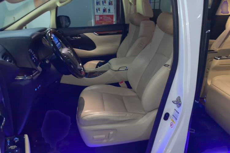 Used Toyota Alphard 2015 3.5L Luxury Edition Left Front Seat