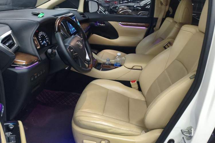 Used Toyota Alphard 2015 3.5L Prestige Edition Left Front Seat