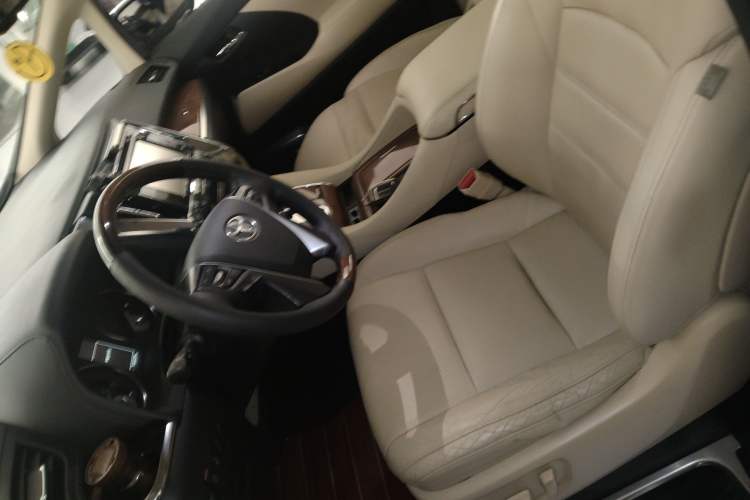 Used Toyota Alphard 2015 3.5L Prestige Edition Left Front Seat