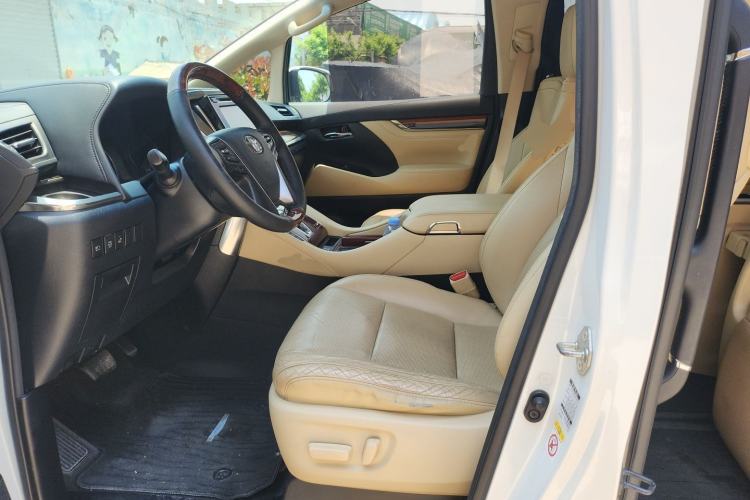 Used Toyota Alphard 2015 3.5L Luxury Edition Left Front Seat