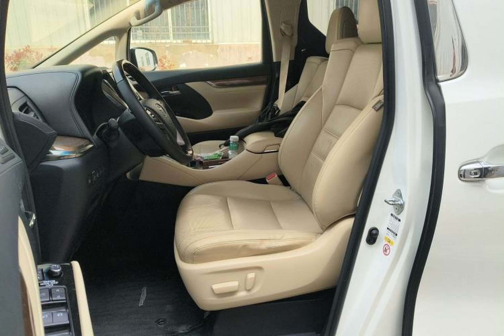Used Toyota Alphard 2015 3.5L Prestige Edition Left Front Seat