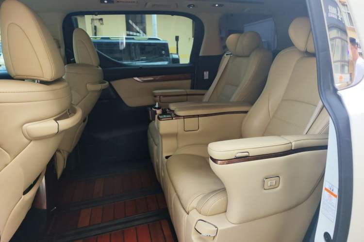 Used Toyota Alphard 2015 3.5L Prestige Edition Left Rear Seat