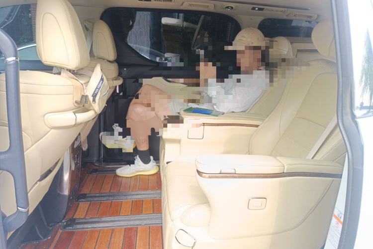 Used Toyota Alphard 2015 3.5L Prestige Edition Left Rear Seat