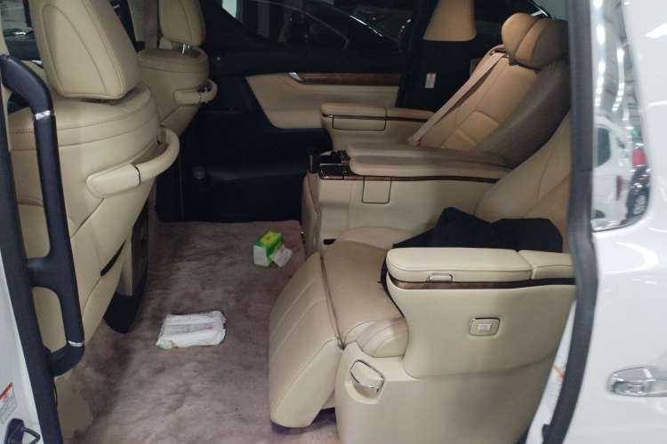 Used Toyota Alphard 2015 3.5L Luxury Edition Left Rear Seat