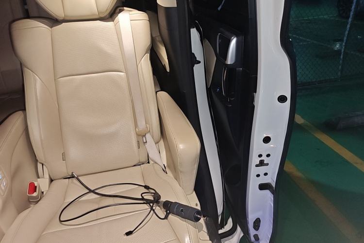 Used Toyota Alphard 2015 3.5L Luxury Edition Left Rear Seat
