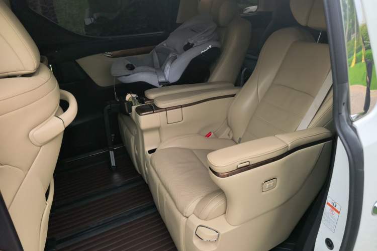 Used Toyota Alphard 2015 3.5L Luxury Edition Left Rear Seat