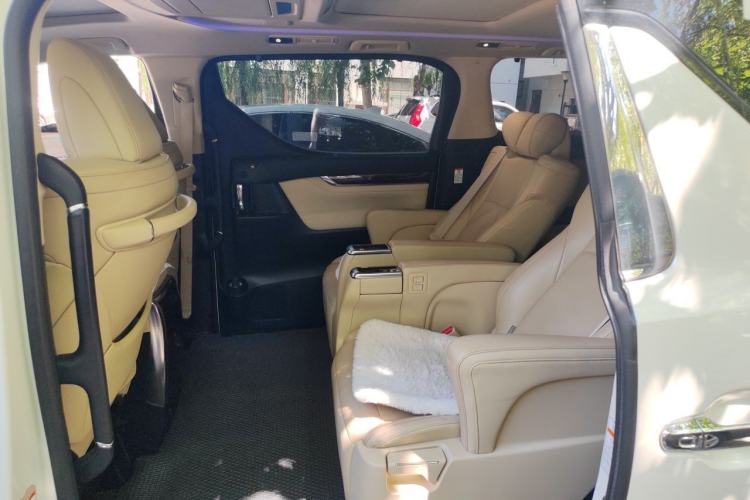 Used Toyota Alphard 2015 3.5L Luxury Edition Left Rear Seat