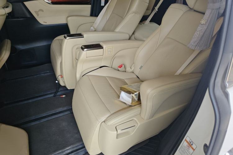 Used Toyota Alphard 2015 3.5L Luxury Edition Left Rear Seat