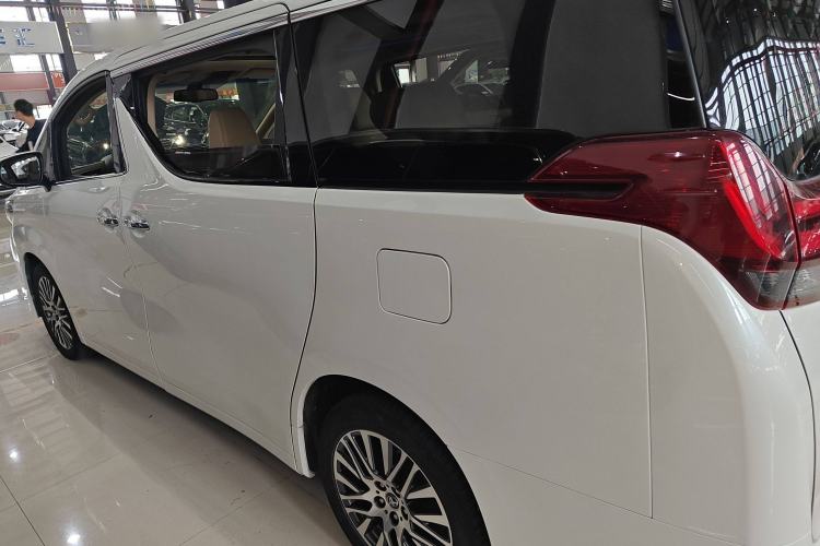 Used Toyota Alphard 2015 3.5L Luxury Edition Left Side