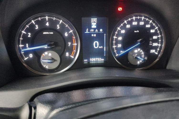 Used Toyota Alphard 2015 3.5L Prestige Edition Odometer Close Up