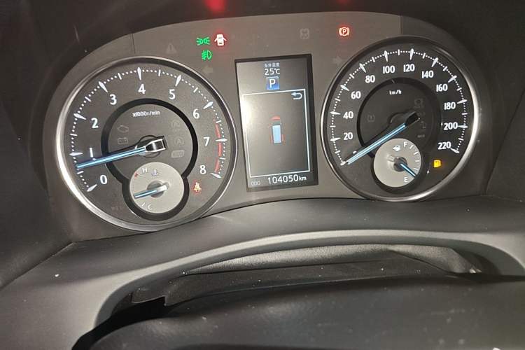 Used Toyota Alphard 2015 3.5L Luxury Edition Odometer Close Up