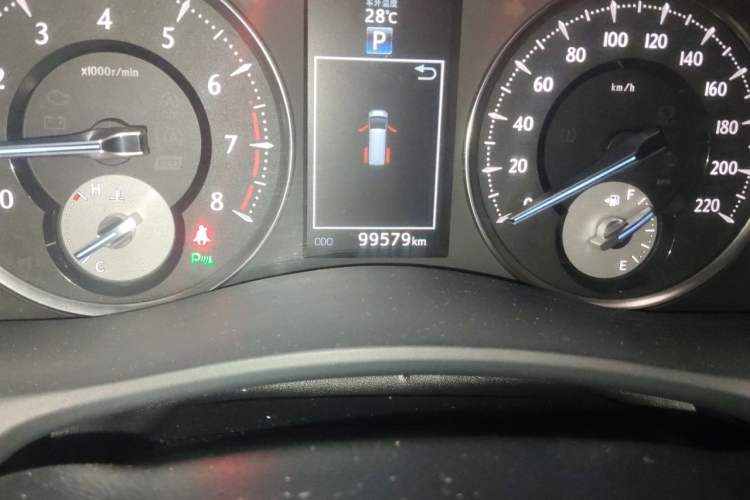 Used Toyota Alphard 2015 3.5L Luxury Edition Odometer Close Up