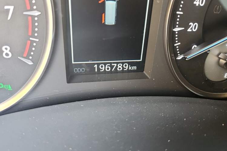 Used Toyota Alphard 2015 3.5L Luxury Edition Odometer Close Up