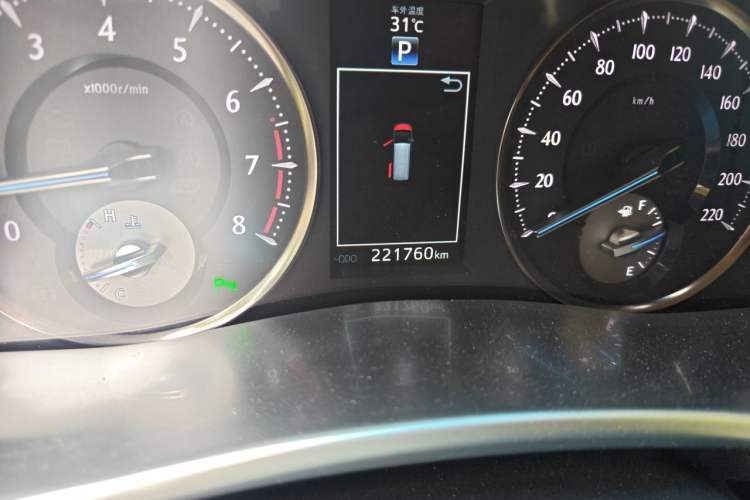 Used Toyota Alphard 2015 3.5L Luxury Edition Odometer Close Up