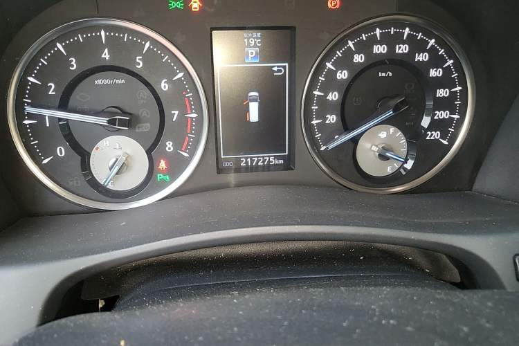 Used Toyota Alphard 2015 3.5L Luxury Edition Odometer Close Up