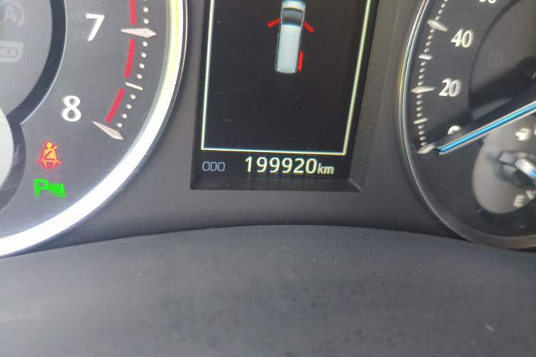Used Toyota Alphard 2015 3.5L Prestige Edition Odometer Close Up