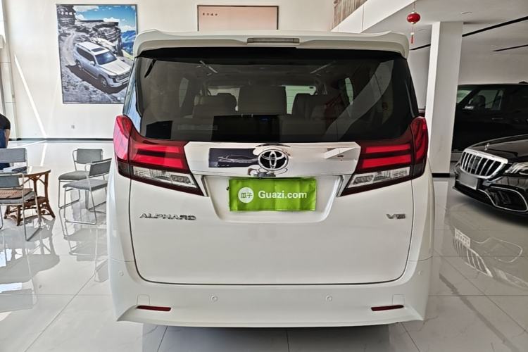 Used Toyota Alphard 2015 3.5L Luxury Edition Rear