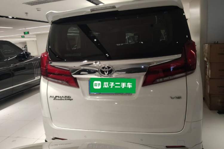 Used Toyota Alphard 2015 3.5L Prestige Edition Rear