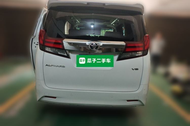 Used Toyota Alphard 2015 3.5L Luxury Edition Rear