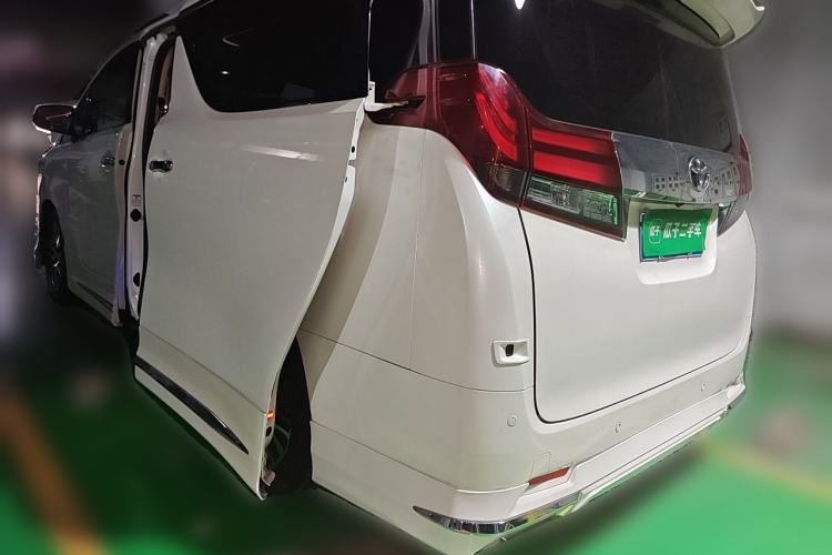 Used Toyota Alphard 2015 3.5L Luxury Edition Rear Left 45 Deg