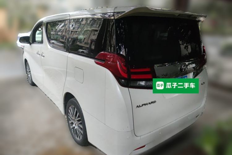 Used Toyota Alphard 2015 3.5L Luxury Edition Rear Left 45 Deg