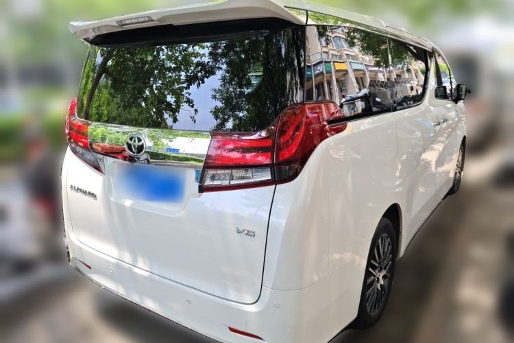 Used Toyota Alphard 2015 3.5L Luxury Edition Rear Right 45 Deg