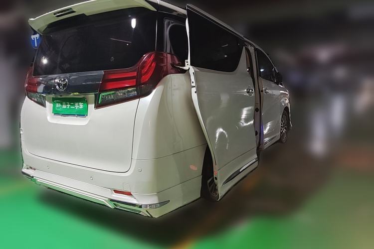Used Toyota Alphard 2015 3.5L Luxury Edition Rear Right 45 Deg