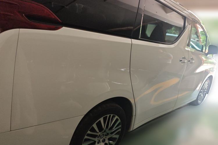 Used Toyota Alphard 2015 3.5L Luxury Edition Rear Right 45 Deg