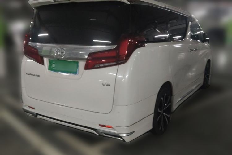 Used Toyota Alphard 2015 3.5L Luxury Edition Rear Right 45 Deg