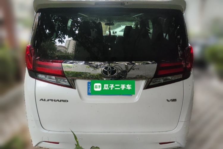 Used Toyota Alphard 2015 3.5L Luxury Edition Rear