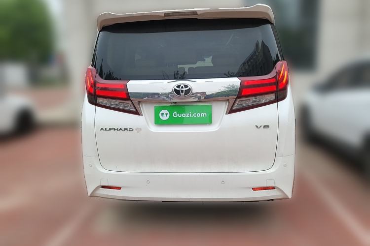 Used Toyota Alphard 2015 3.5L Luxury Edition Rear