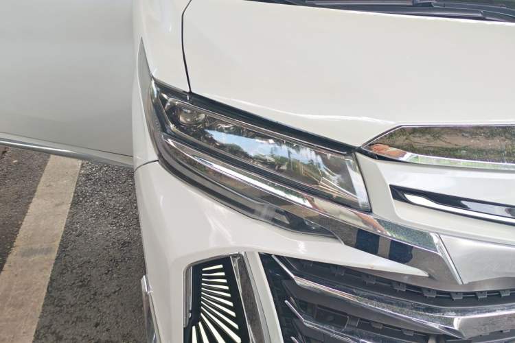 Used Toyota Alphard 2015 3.5L Prestige Edition Right Front Headlight