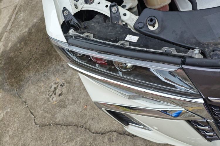 Used Toyota Alphard 2015 3.5L Prestige Edition Right Front Headlight