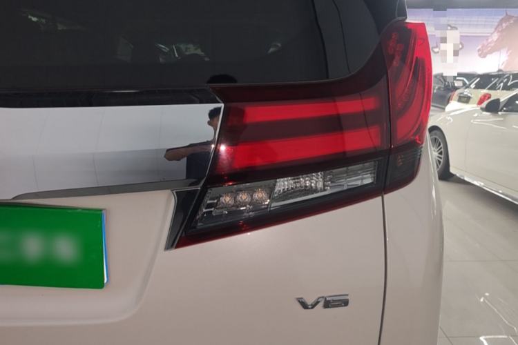 Used Toyota Alphard 2015 3.5L Prestige Edition Right Rear Taillight