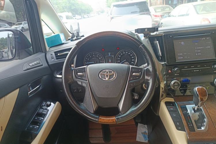 Used Toyota Alphard 2015 3.5L Prestige Edition Steering Wheel