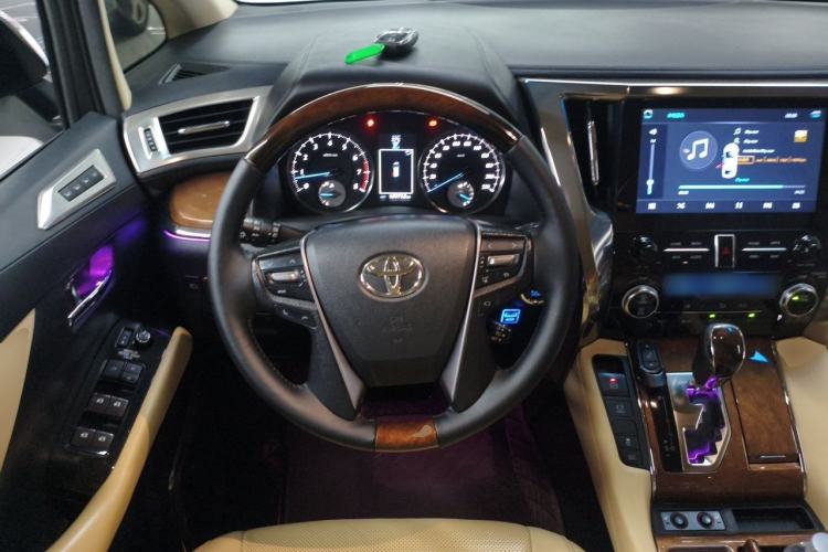 Used Toyota Alphard 2015 3.5L Prestige Edition Steering Wheel