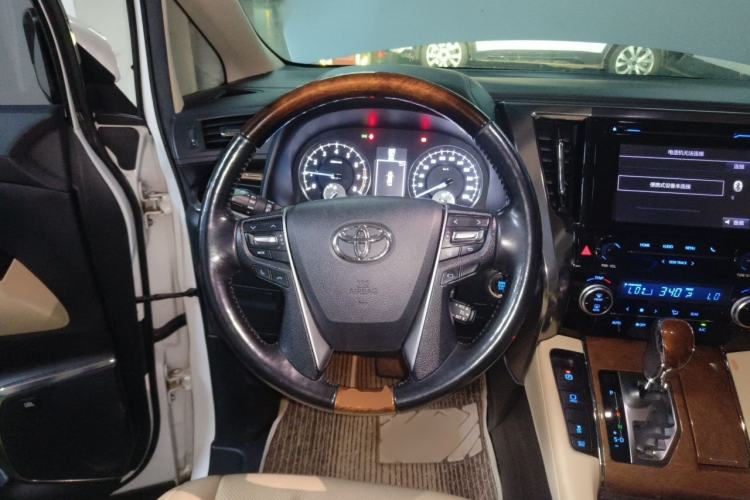 Used Toyota Alphard 2015 3.5L Prestige Edition Steering Wheel